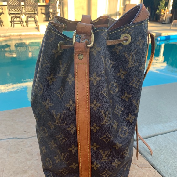 🧸LOUIS VUITTON🧸 - Picture 4 of 8